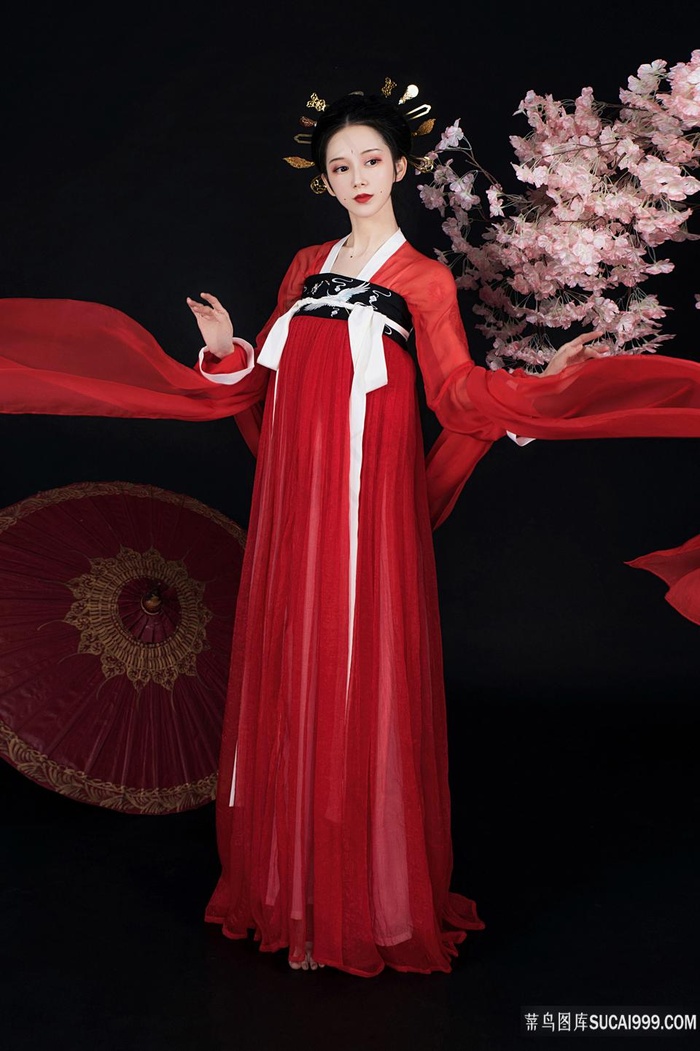 这个弟弟有点苏